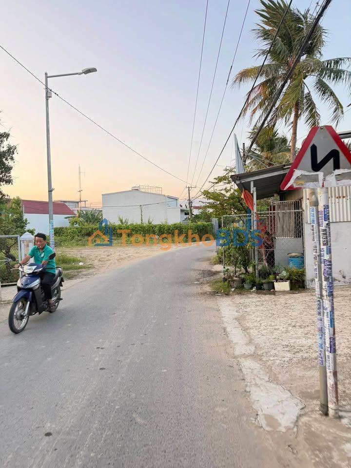 Đất nền Diên Toàn 100m² - Mặt tiền kinh doanh giá tốt