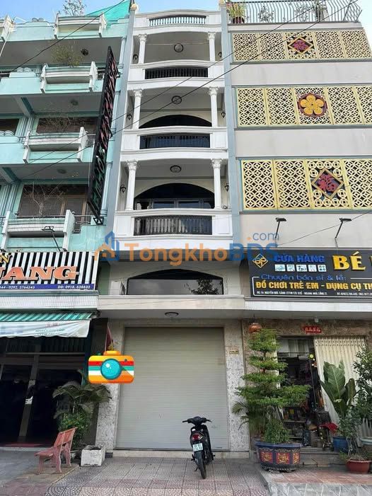 Nhà nguyên căn TTTM Cái Khế 64m2 18 triệu - Sẵn sàng ở ngay