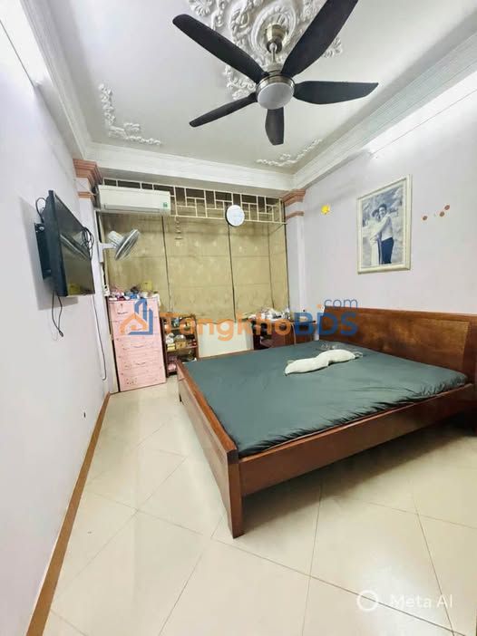 Nhà Lô Góc Minh Khai, Hai Bà Trưng - 5 Tầng, 37m², 13.9 Tỷ