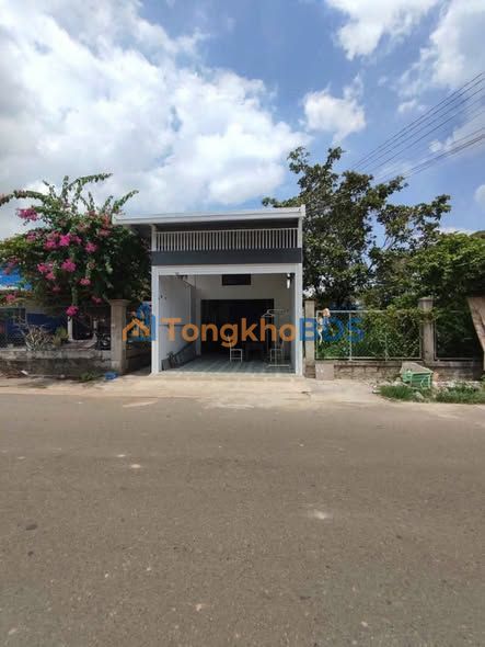 Nhà Mặt Tiền Kinh Doanh Bà Rịa - 181m² - Giá 2.5 Tỷ