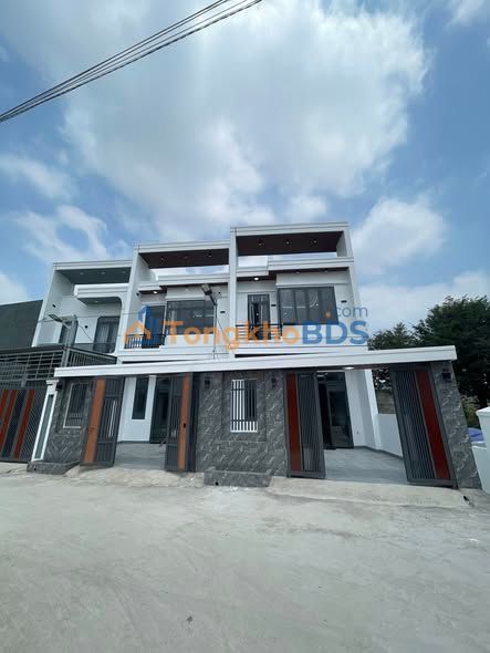 Nhà Lầu Trệt Sổ Riêng Thuận Giao, Thuận An - 77m² Giá 3.2 Tỷ