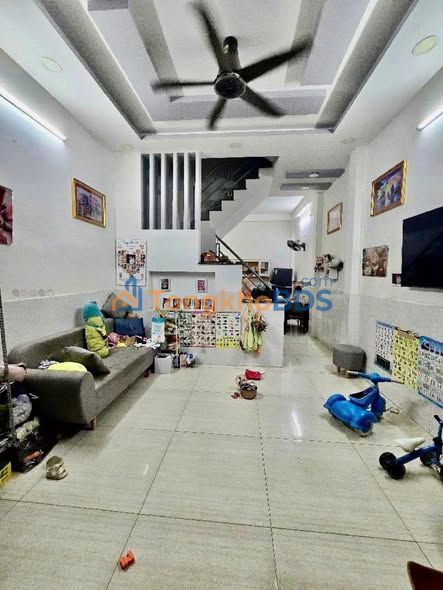 Nhà 4 Tầng Phường Tây Thạnh, Tân Phú - 40m², 4PN, Hẻm Xe Hơi, Giá 5 Tỷ TL