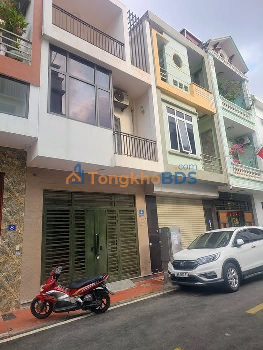 Nhà 3 Tầng Mặt Đường Hòa Vượng, Nam Định - 81m², Đông Nam, 5 Tỷ