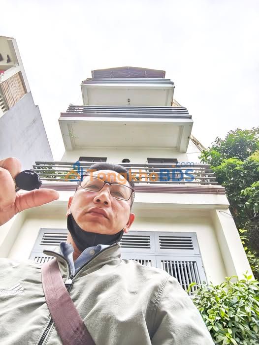 Nhà Lô Góc Đại Thanh 200m² (4 Tầng) - Ô Tô Đỗ Cổng, Sổ Hồng Riêng