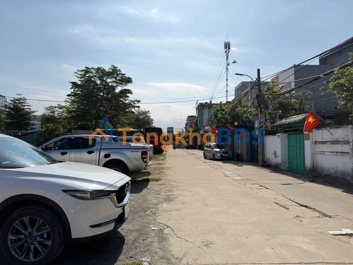 Nhà 3 Tầng Đối Diện Công Viên Kiệt Trường Chinh, Đà Nẵng - 87m² Sổ Hồng