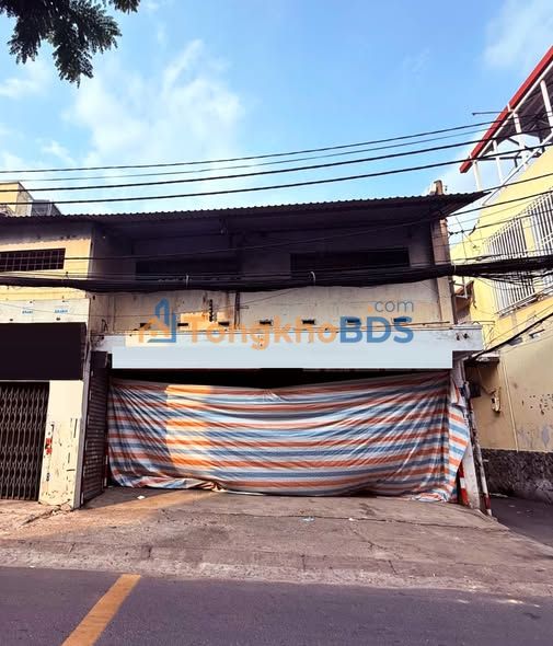 Nhà thuê Trịnh Đình Trọng Tân Phú 40 triệu - Vị trí đẹp