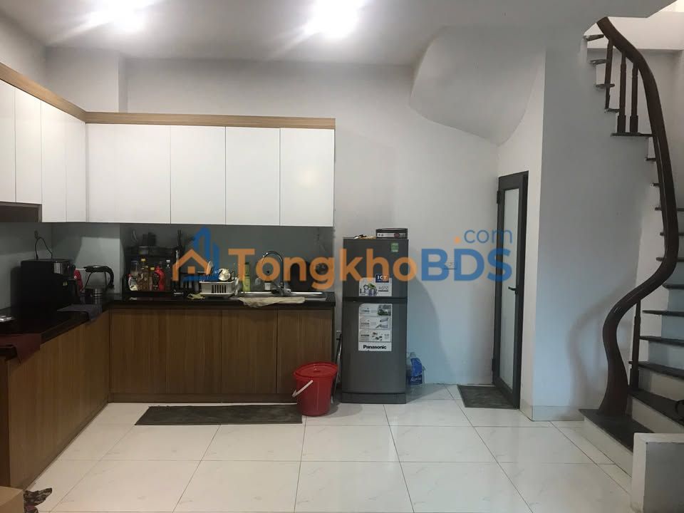 Nhà riêng Ngõ 35 Đông Ngạc 35m² 12 triệu - Ô tô vào tận nhà