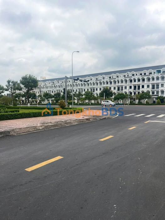 Đất nền 100m² Vĩnh Long - Sổ thể hiện đường, gần trung tâm hành chính