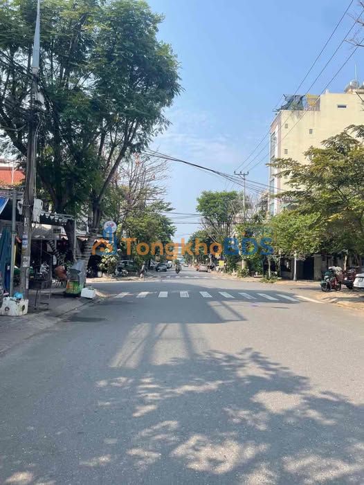 Nhà Mặt Tiền Trịnh Công Sơn, Hải Châu - 105m² Kinh Doanh Sầm Uất, 9 Tỷ