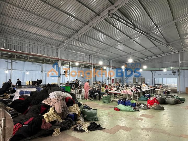 Kho xưởng Nguyễn Văn Quá Q12 1300m² 75 tr - Diện tích lớn