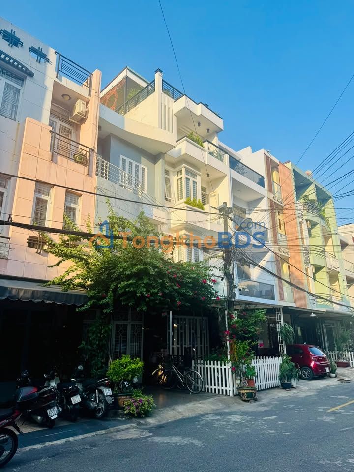 Townhouse Tân Phú 80m² - Ô tô đậu ngày đêm, sổ hồng