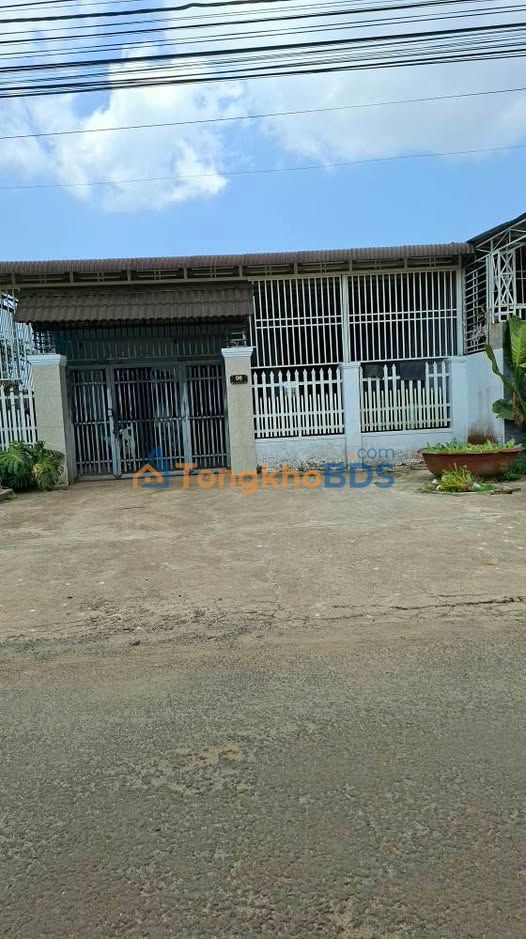 Nhà riêng Phường 2 Bảo Lộc 600m² 4.79 tỷ - Sẵn sàng ở