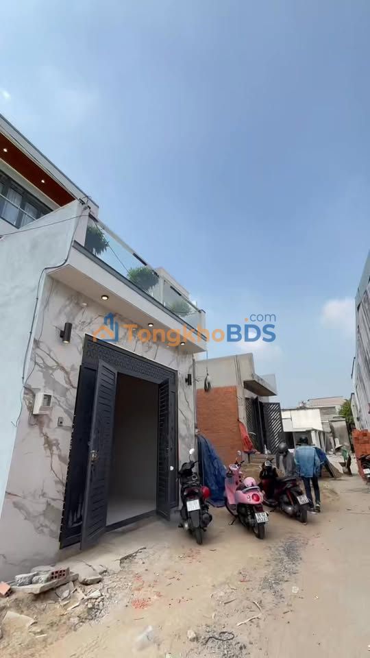 Nhà riêng Tây Bắc Lân 4A Bà Điểm 125m2 7.5 tỷ - Ô tô vào nhà