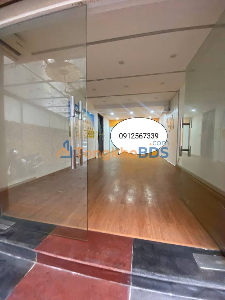 Townhouse Cau Giay 130m2 thoa thuan - Mat tien kinh doanh