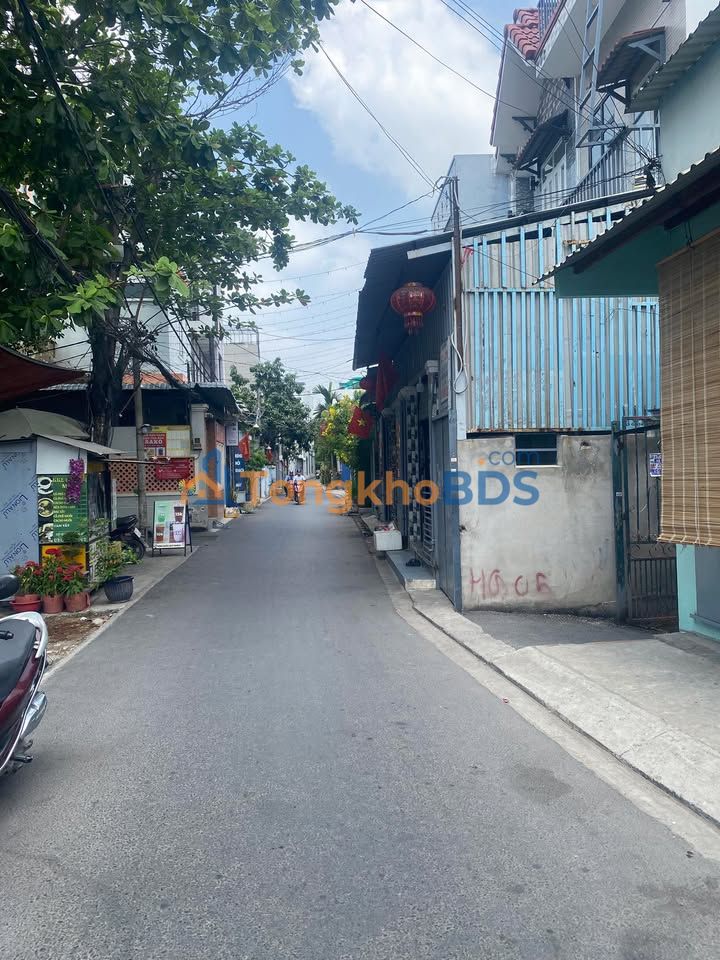 Nhà Hiệp Bình 68m² 4 tỷ - 2 mặt tiền ô tô vào nhà