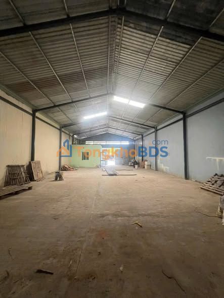 Cho thuê kho 250m² đường 10m5 Liên Chiểu - Gần bến xe trung tâm Đà Nẵng