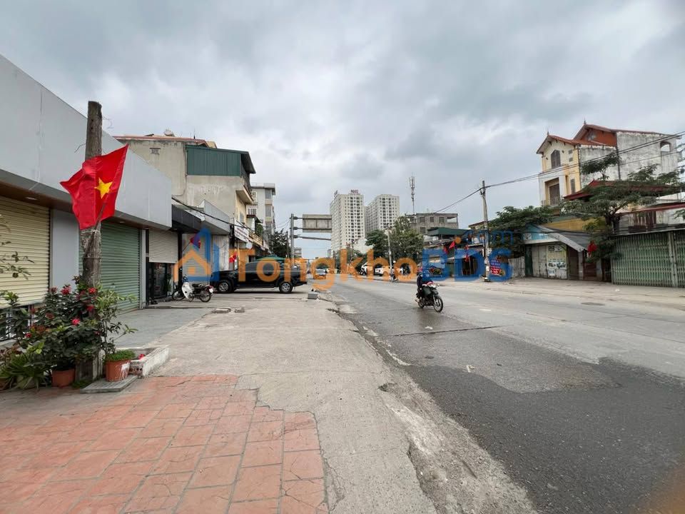 Nhà mặt phố Tam Trinh Hoàng Mai 134m² 56 tỷ - Mặt tiền kinh doanh