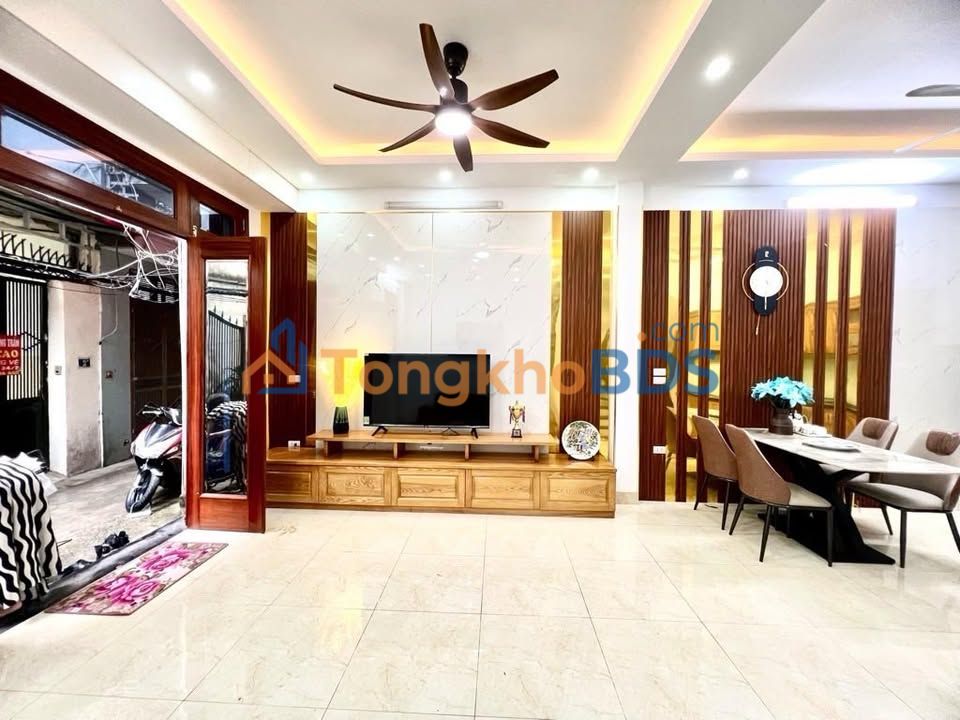 Nhà phố Hoàng Mai 48m² 9 tỷ - Mặt tiền kinh doanh