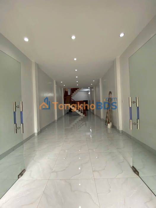 Nhà Mặt Tiền Quang Trung, TP Thanh Hóa - Kinh Doanh Đỉnh Cao, Giá 8.x Tỷ