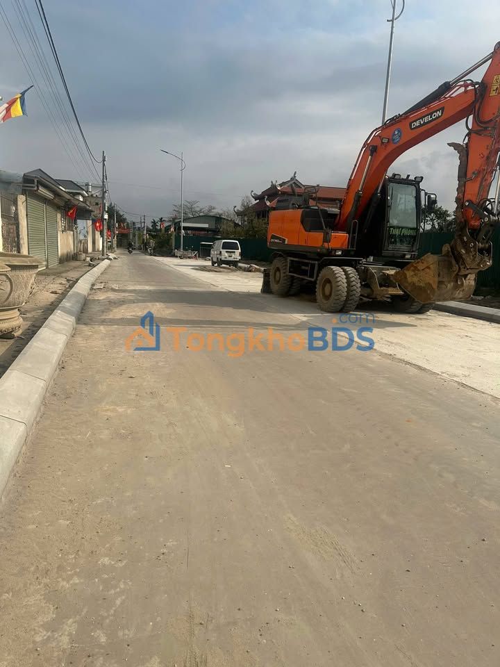 Nhà riêng Thủy Hà 55m2 - Ô tô vào tận nhà sẵn sàng ở