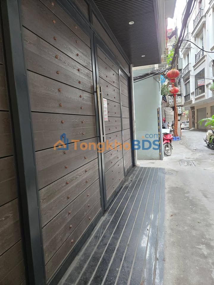 Nhà riêng Vạn Phúc Ba Đình 85m² - Ô tô vào sát cửa