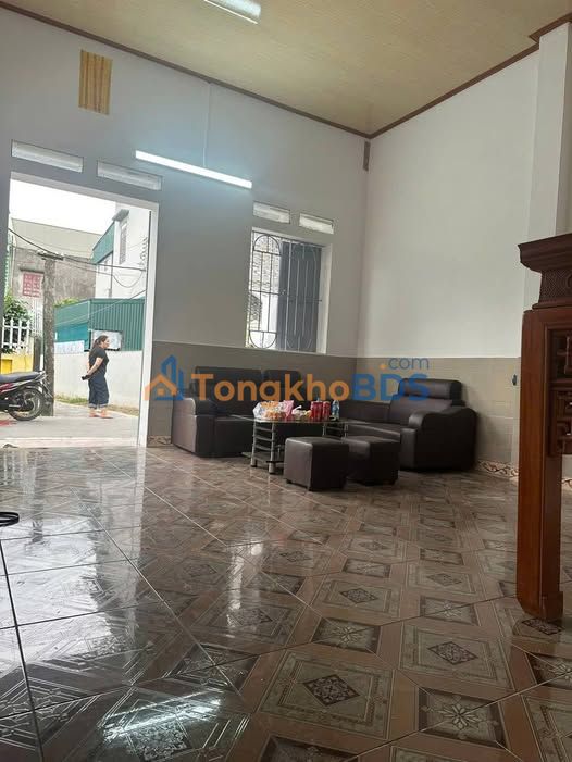 Bán nhà góc 60.8m² Phúc Điền, Cẩm Giàng - Giá 1.x Tỷ, Sổ Hồng Sẵn