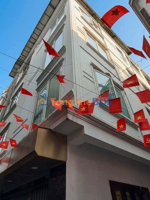 Bán nhà lô góc Hà Đông 140m² x 4 tầng, 12 tỷ - Vạn Phúc