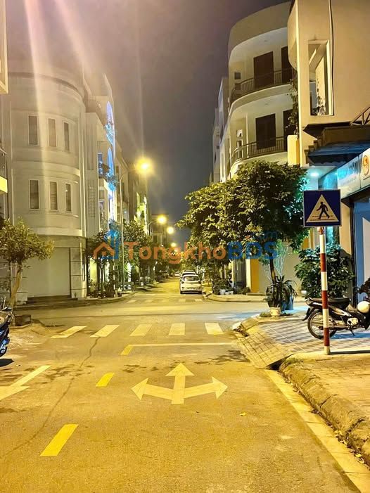 Đất nền Hoàng Văn Thái 75m² 3 tỷ - Sổ đỏ chính chủ