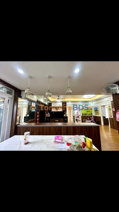 Căn hộ Nguyễn Đức Cảnh 130m² giá 7,8 tỷ - View đẹp bàn giao ngay