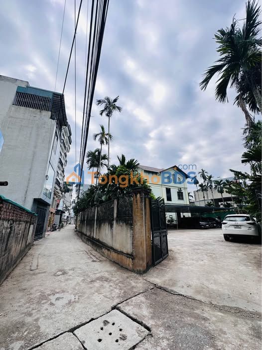 Nhà Thạch Bàn 32m² 6 Tầng - Oto Vào Nhà, Kinh Doanh Tốt