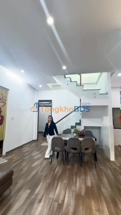 Nhà Mặt Tiền Lô Góc Thanh Khê, 100m², Ngang 8m - Kinh Doanh Đỉnh Cao