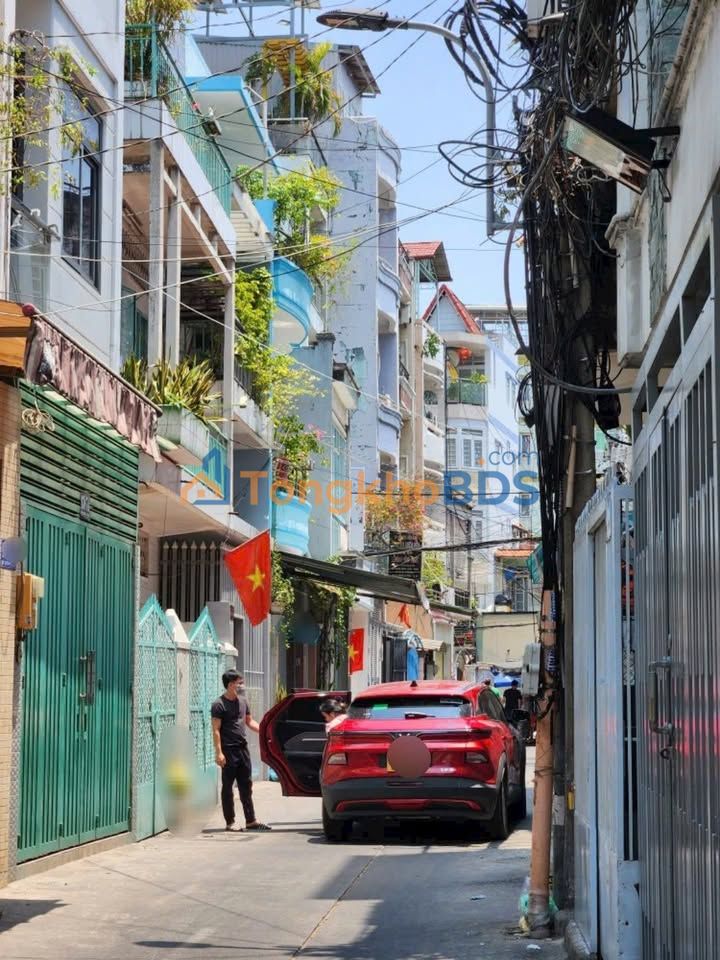 Nhà Lý Thường Kiệt Q10 73m² giá 6 tỷ - Ô tô vào tận nhà