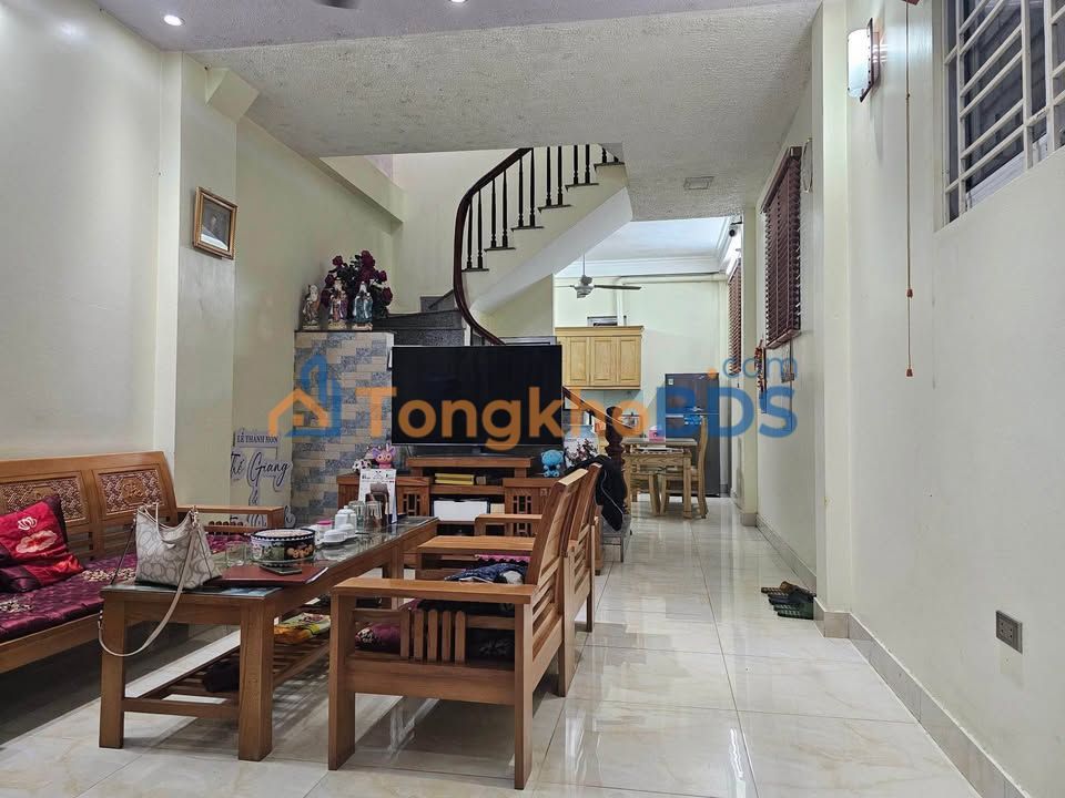 Nhà An Dương Vương Tây Hồ 41m² giá 10.5 tỷ - Sẵn sàng ở ngay