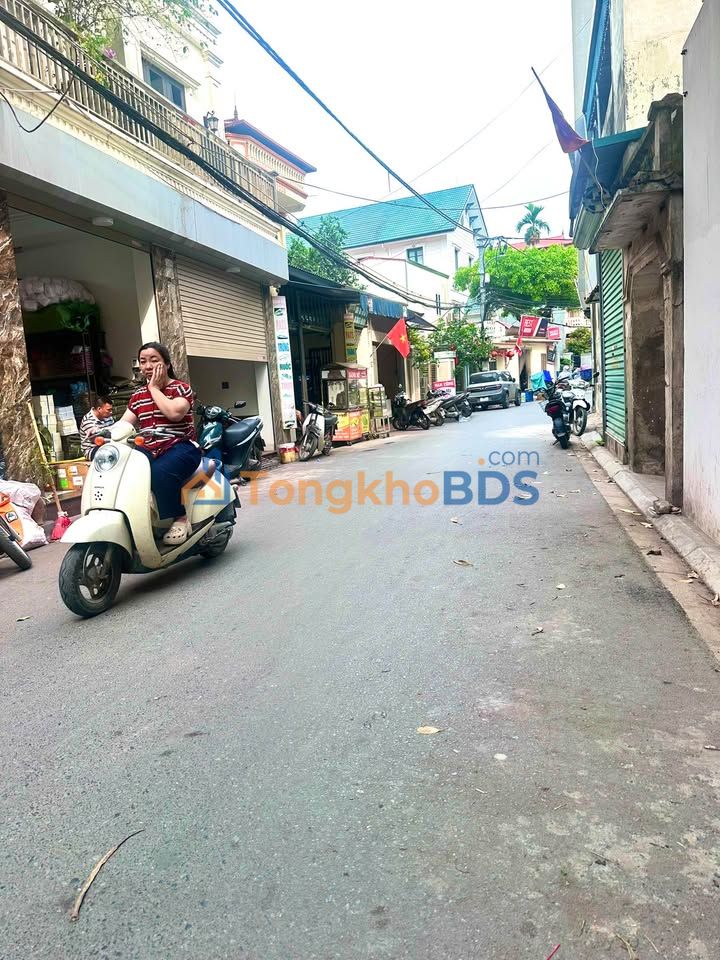 Đất Trùng Quán Gia Lâm 57m² 8 tỷ - Sổ đỏ chính chủ