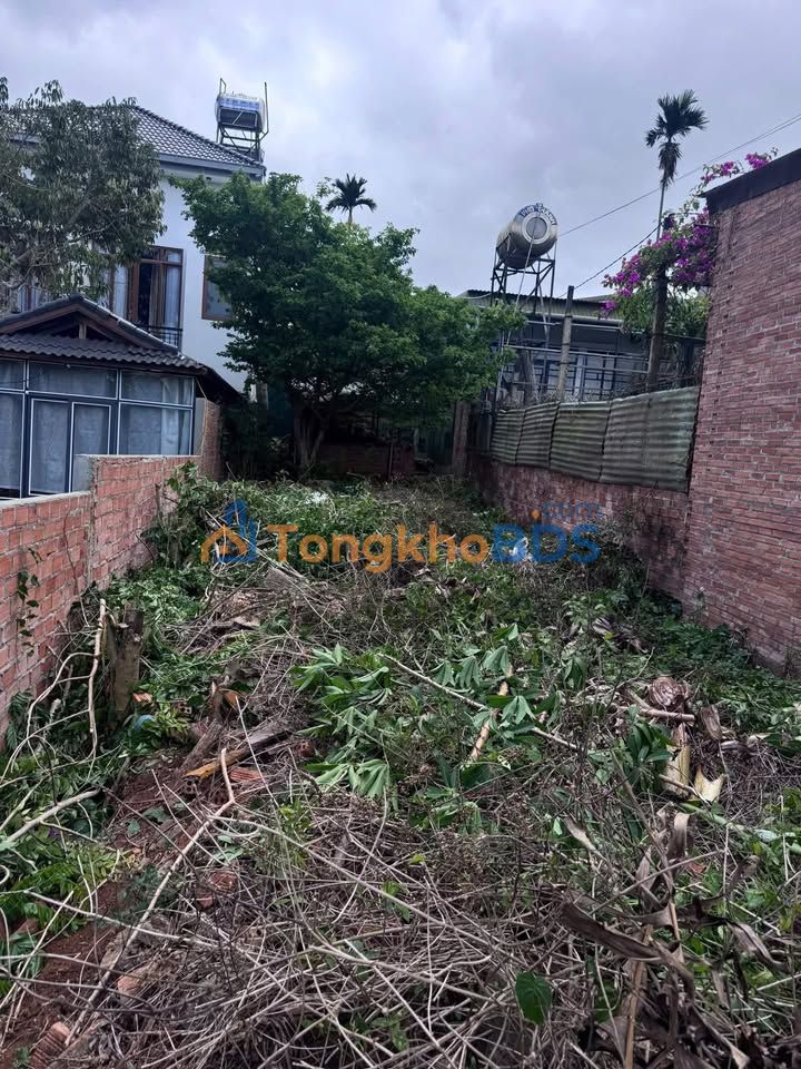 Nhà Mặt Tiền Văn Tiến Dũng, Krông Buk - 100m² Giá 1.37 Tỷ