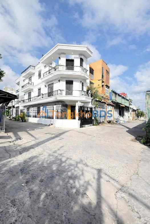 Nhà Đẹp 3 Tầng P. Bình Hưng Hòa A, Bình Tân - Hẻm 8m, 6.29 Tỷ