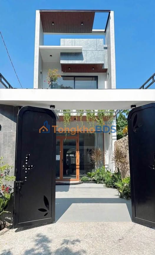 Nhà phố 1 trệt 1 lầu 115m² Biên Hòa - Sổ hồng riêng, gần Giáo xứ Lộc Lâm