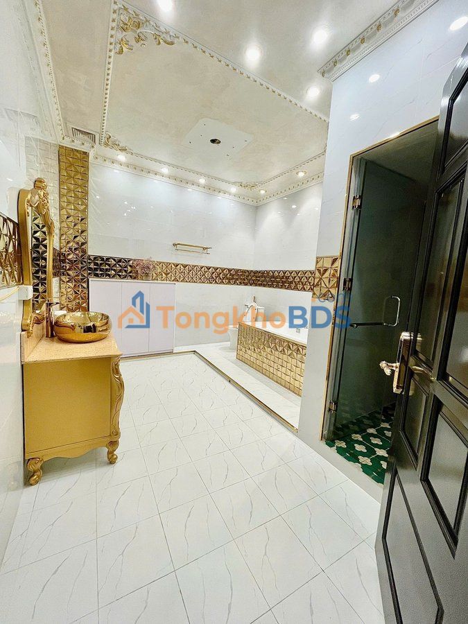 Nhà Mặt Phố Mai Anh Tuấn 43m² 6 Tầng Thang Máy - Kinh Doanh Đỉnh, View Hồ Hoàng Cầu