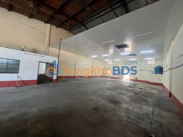 Cho thuê kho xưởng Bình Tân 300m² container - Sẵn sàng SX, gia công