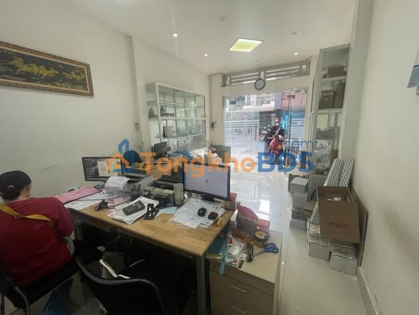 Nhà Mặt Tiền Kinh Doanh K300 Tân Bình - 64m² - 18.5 Tỷ - Vị Trí Vàng