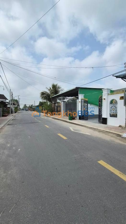 Nhà Mái Thái 160m² Hướng Đông - KP Ninh Lợi, Tây Ninh - Giá 1.95 Tỷ