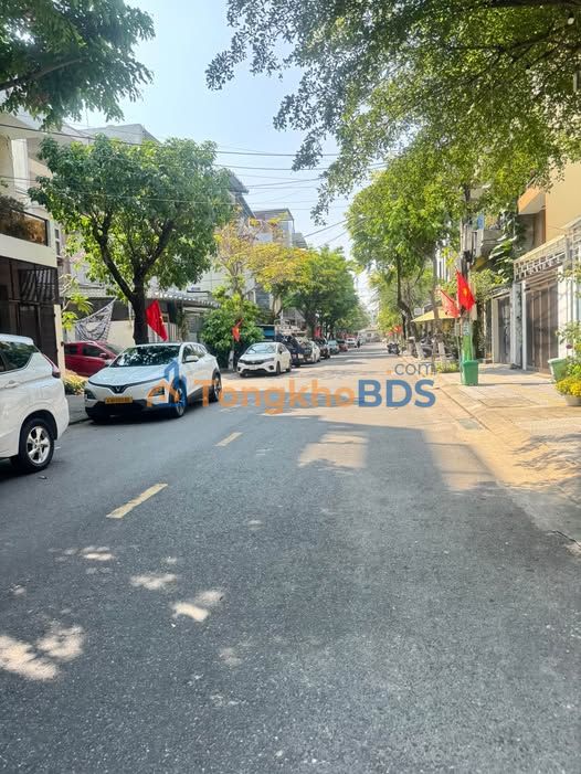 Tòa Căn Hộ Mặt Tiền Hải Châu, Đà Nẵng - 100m², 6 Tầng, Thu Nhập 50 Triệu/Tháng