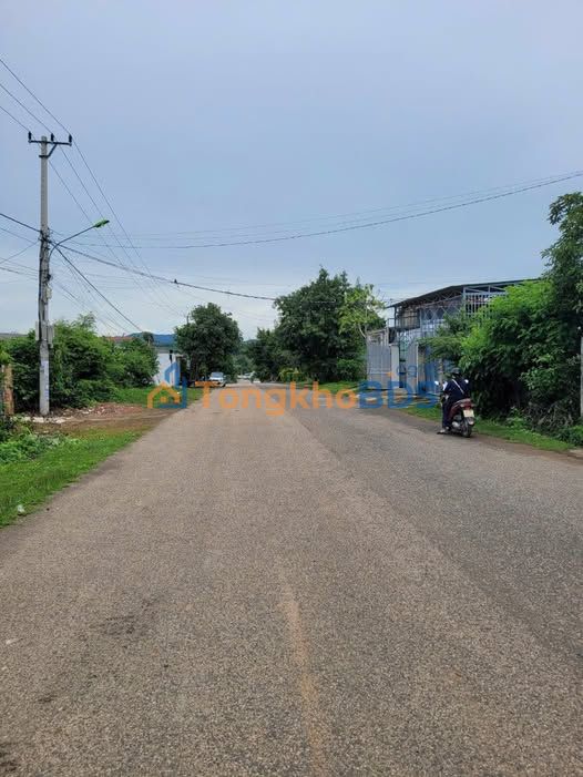 Đất nền Nguyễn Lương Kon Tum 150m² 0,7 tỷ - Đường to ô tô