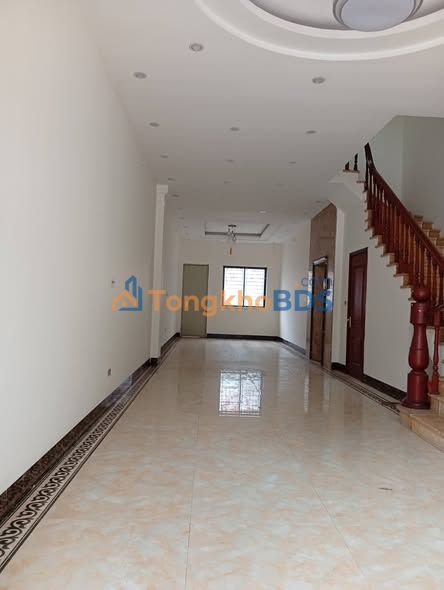 Nhà nguyên căn Đông Mỹ Thanh Trì 20 triệu - Ô tô vào nhà