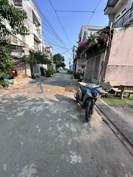 Đất Sổ Hồng 90m² MT Nhựa Bà Điểm - Giá 3.7 Tỷ