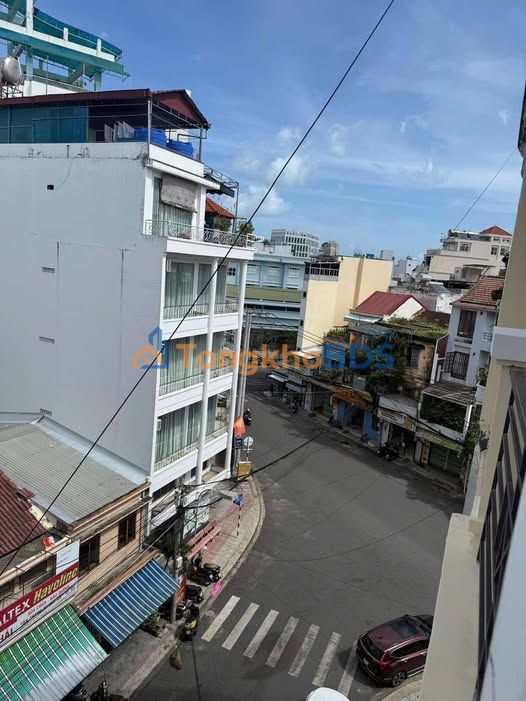 Bán căn hộ 67m² Chợ Đầm, Nha Trang - Sổ hồng lâu dài, 2.3 tỷ