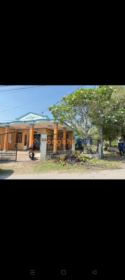 Nhà Mặt Tiền Trương Thị Nguyệt Củ Chi - 261m² - 2.6 Tỷ - Sẵn Ở Ngay