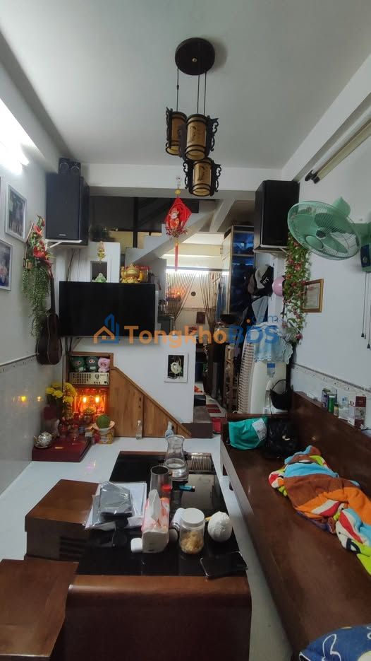 Nhà Hoàng Diệu 99.2m² - Ngang 8m 3 Tầng Giá 5.75 Tỷ