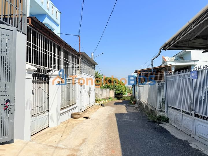 Nhà riêng Phạm Văn Đồng Pleiku 100m² 2.8 tỷ - Chính chủ bán