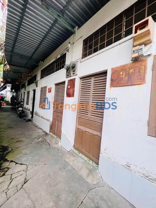 Bán Nền Trung Tâm Ninh Kiều Tặng Dãy Trọ 6 Phòng - 124m² Full Thổ Cư